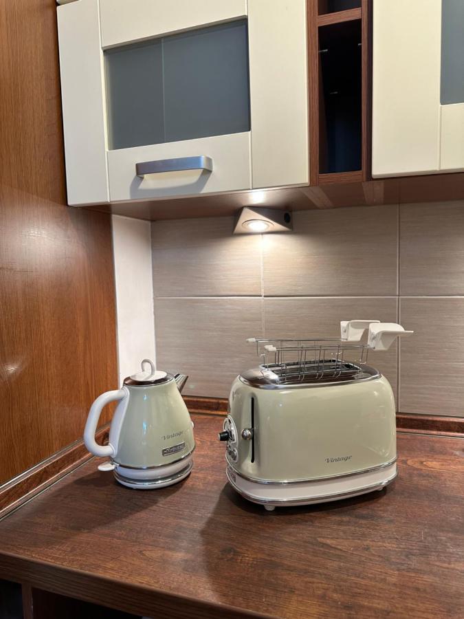 Appartement Studio Na Starej Ochocie à Varsovie Extérieur photo