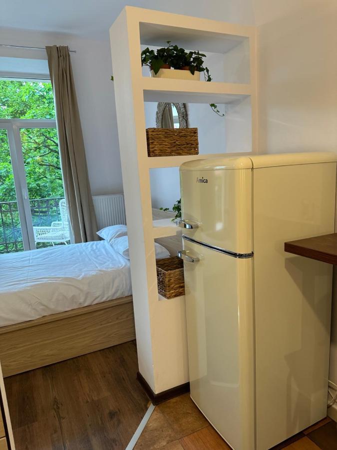 Appartement Studio Na Starej Ochocie à Varsovie Extérieur photo